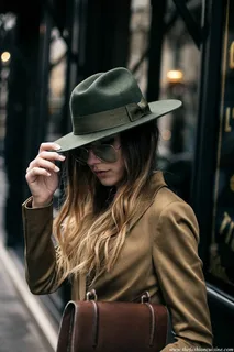 hat women's fashion