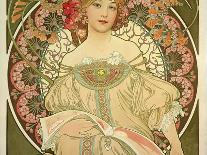 mucha beauty